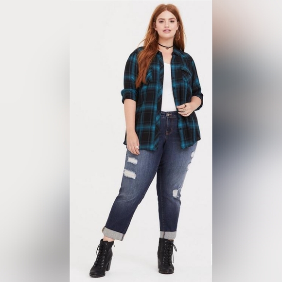 Torrid button down long sleeved plaid shirt size 1 - Picture 2 of 8